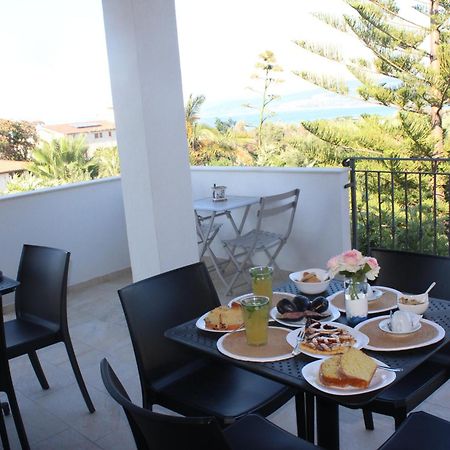 Residenza Anna Calabria Bed & Breakfast Briatico Luaran gambar
