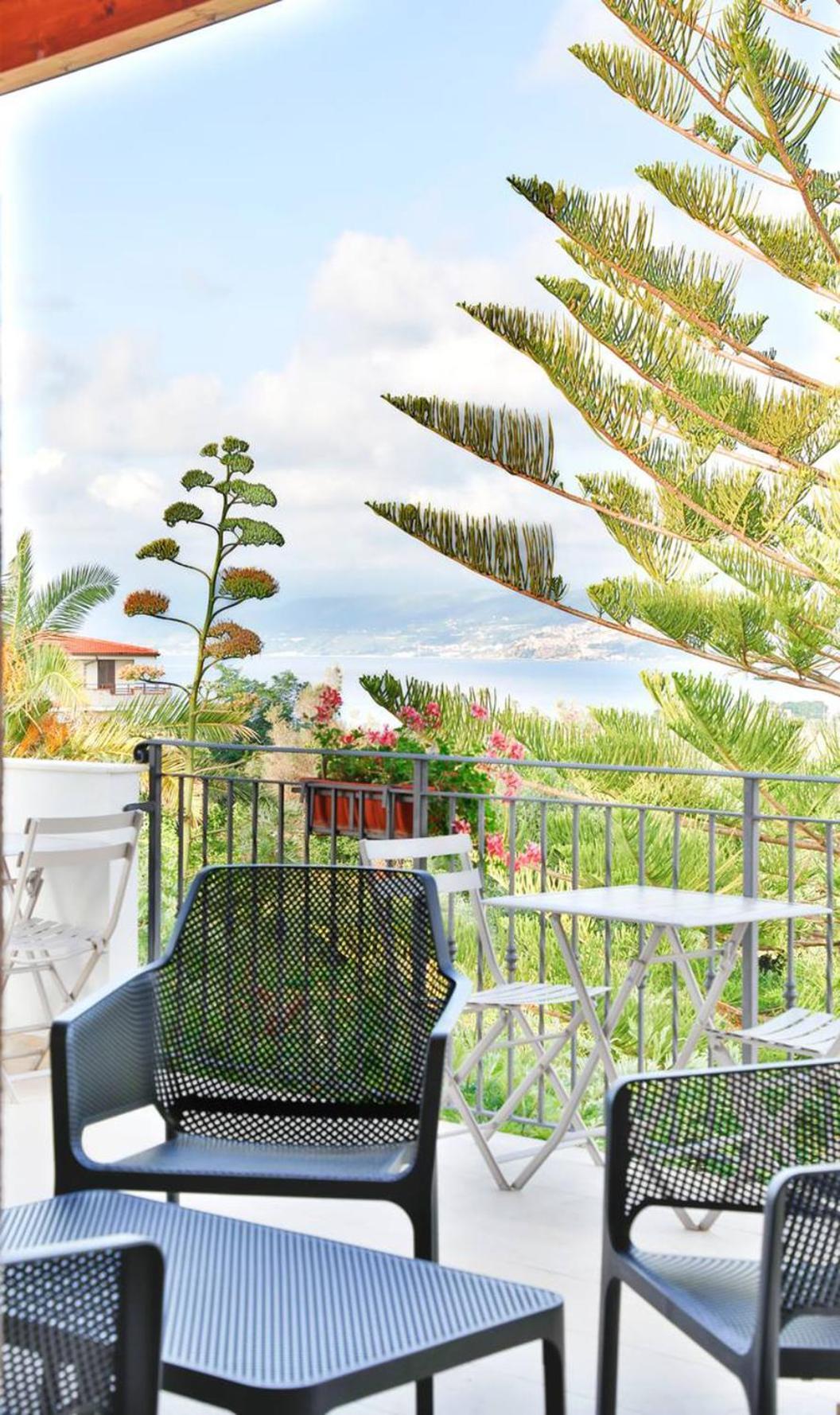 Residenza Anna Calabria Bed & Breakfast Briatico Luaran gambar